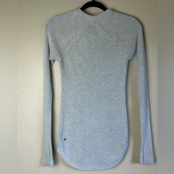 Lululemon Cabin Yogi Long Sleeve - Picture 6 of 8